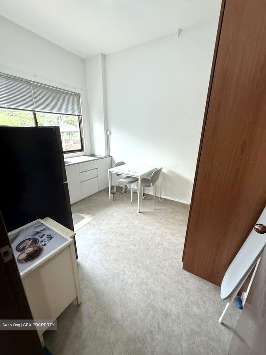 Pasir Panjang Road (D5), Terrace #571758881
